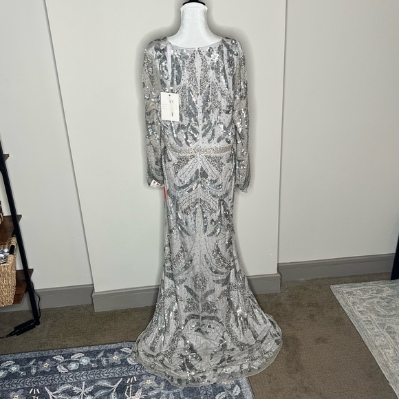 Mac Duggal Sequined Faux Wrap Split Long Sleeve Gown Platinum #5222 Size 18 NWT! - Picture 11 of 15